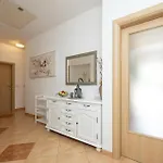 Pet Friendly In Nyaraló *